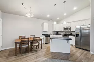 282 W 605 N, Centerville, UT 84014 - Photo 14