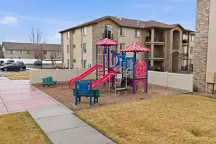 282 W 605 N, Centerville, UT 84014 - Photo 26
