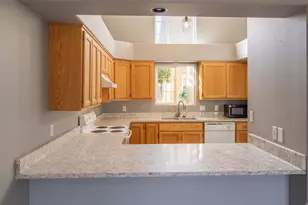 648 W Hale Ave, Moab, UT 84532 - Photo 8