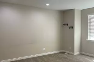 765 W Farming Way, Layton, UT 84041 - Photo 16