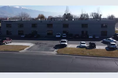 1343 W Flint Meadow Dr, Kaysville, UT 84037 - Photo 2