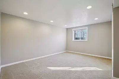 468 W 3200 S, Bountiful, UT 84010 - Photo 10