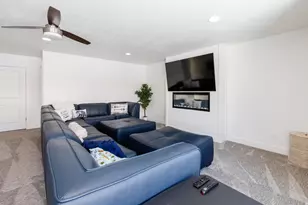 533 Blue Lk St, Garden City, UT 84028 - Photo 20