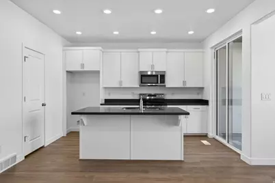 6811 W Heart Rock Ln #290, Herriman, UT 84096 - Photo 4