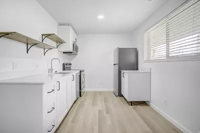 254 N 700 W, Provo, UT 84601 - Photo 2