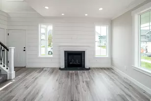 8806 S Cy's Park Ln, Sandy, UT 84070 - Photo 2