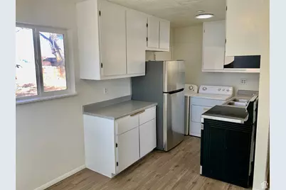 250 W 700 S #A/B, Richfield, UT 84701 - Photo 20