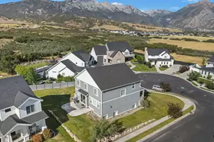 12219 N Bridgegate Way, Highland, UT 84003 - Photo 36