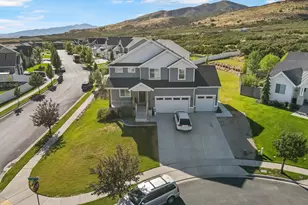 12219 N Bridgegate Way, Highland, UT 84003 - Photo 2