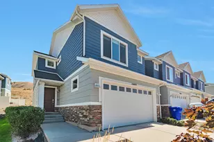 15077 S Gallant Dr W, Bluffdale, UT 84065 - Photo 2