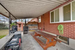 4558 S 300 W, Washington Terrace, UT 84405 - Photo 24