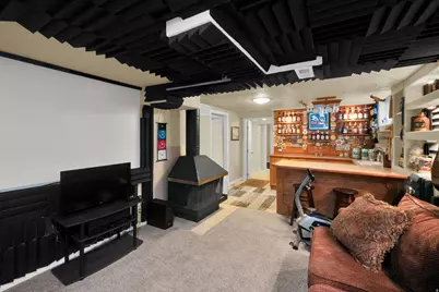 4558 S 300 W, Washington Terrace, UT 84405 - Photo 16