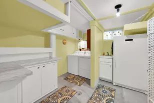 4558 S 300 W, Washington Terrace, UT 84405 - Photo 18