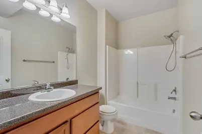 203 E Jordan Ridge Blvd N #204, Saratoga Springs, UT 84045 - Photo 16