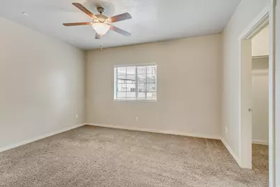 203 E Jordan Ridge Blvd N #204, Saratoga Springs, UT 84045 - Photo 12