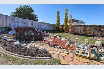 2342 E Charros Rd, Sandy, UT 84092 - Photo 54