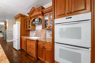 2342 E Charros Rd, Sandy, UT 84092 - Photo 14