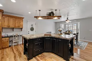 12468 S 1510 St W, Riverton, UT 84065 - Photo 8