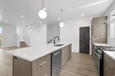621 E Eleanor Cv S #36, Salt Lake City, UT 84107 - Photo 4