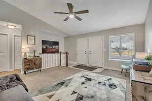 1663 E Shadow Dr, Eagle Mountain, UT 84005 - Photo 2