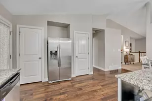 1663 E Shadow Dr, Eagle Mountain, UT 84005 - Photo 8