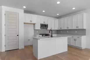 3828 W 2300 N, Clinton, UT 84015 - Photo 16