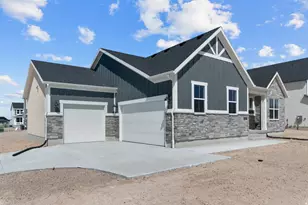 3828 W 2300 N, Clinton, UT 84015 - Photo 2