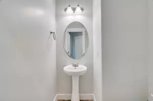 7217 N Clover Leaf Ln E, Eagle Mountain, UT 84005 - Photo 4