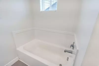 7217 N Clover Leaf Ln E, Eagle Mountain, UT 84005 - Photo 12