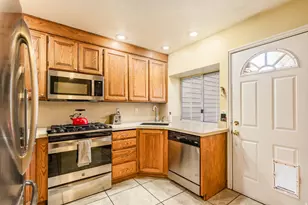 854 E Pond View Way, Salt Lake City, UT 84106 - Photo 10