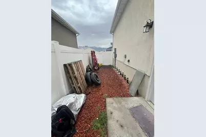 3473 N Delta St, Eagle Mountain, UT 84005 - Photo 42