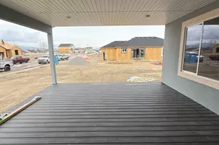 2259 E Sego Liliy Dr, Eagle Mountain, UT 84005 - Photo 18