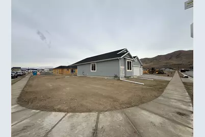 2259 E Sego Liliy Dr #486, Eagle Mountain, UT 84005 - Photo 2