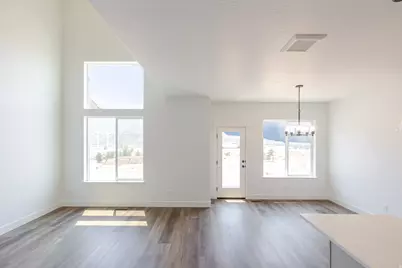 5214 S Acacia Dr #811, Mapleton, UT 84664 - Photo 4