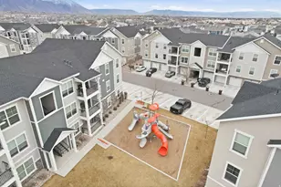 625 N Emery Ln, Vineyard, UT 84059 - Photo 30