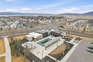 625 N Emery Ln, Vineyard, UT 84059 - Photo 38