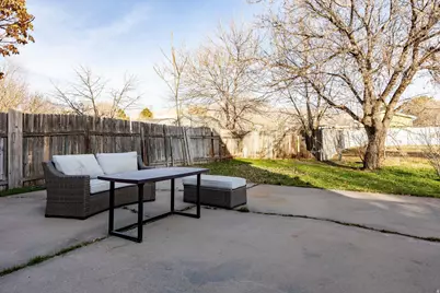 846 N Starcrest Dr, Salt Lake City, UT 84116 - Photo 20