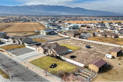 428 S Saddle Rd, Grantsville, UT 84029 - Photo 4