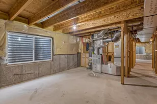 471 E 700 N, Orem, UT 84097 - Photo 20