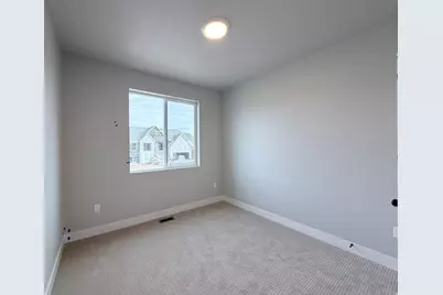 1661 S 3875 W #402, Taylor, UT 84401 - Photo 8