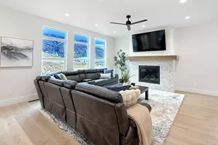 4094 N Jackson Ave, North Ogden, UT 84414 - Photo 8