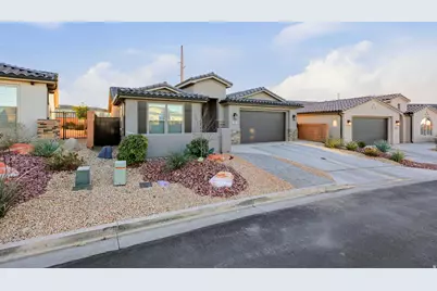 996 N Camino Agua, Washington, UT 84780 - Photo 2