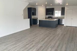 4567 W Pleasant Pne Ct, West Valley, UT 84120 - Photo 12