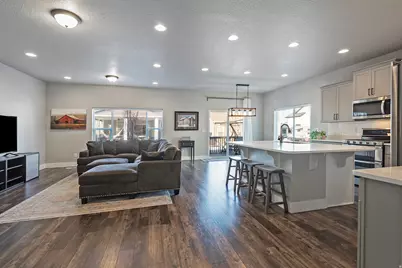 4378 W Aspen Cottage Ln, Riverton, UT 84096 - Photo 6