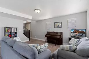 2483 S Gilmour St, West Haven, UT 84401 - Photo 6