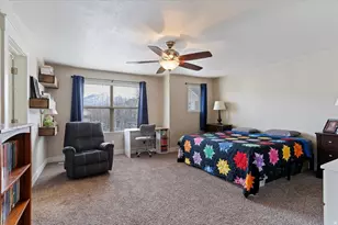 2483 S Gilmour St, West Haven, UT 84401 - Photo 16