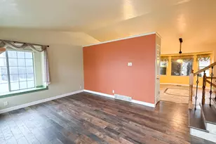 1085 N 125 E, Layton, UT 84041 - Photo 2