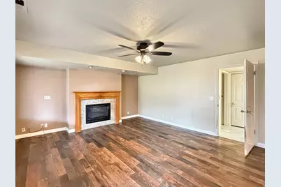 1085 N 125 E, Layton, UT 84041 - Photo 18