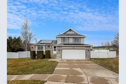 1085 N 125 E, Layton, UT 84041 - Photo 1