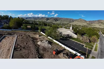374 S 525 W, Centerville, UT 84014 - Photo 2